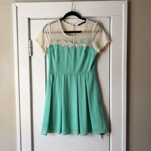 Beautiful teal vintage looking cocktail dress